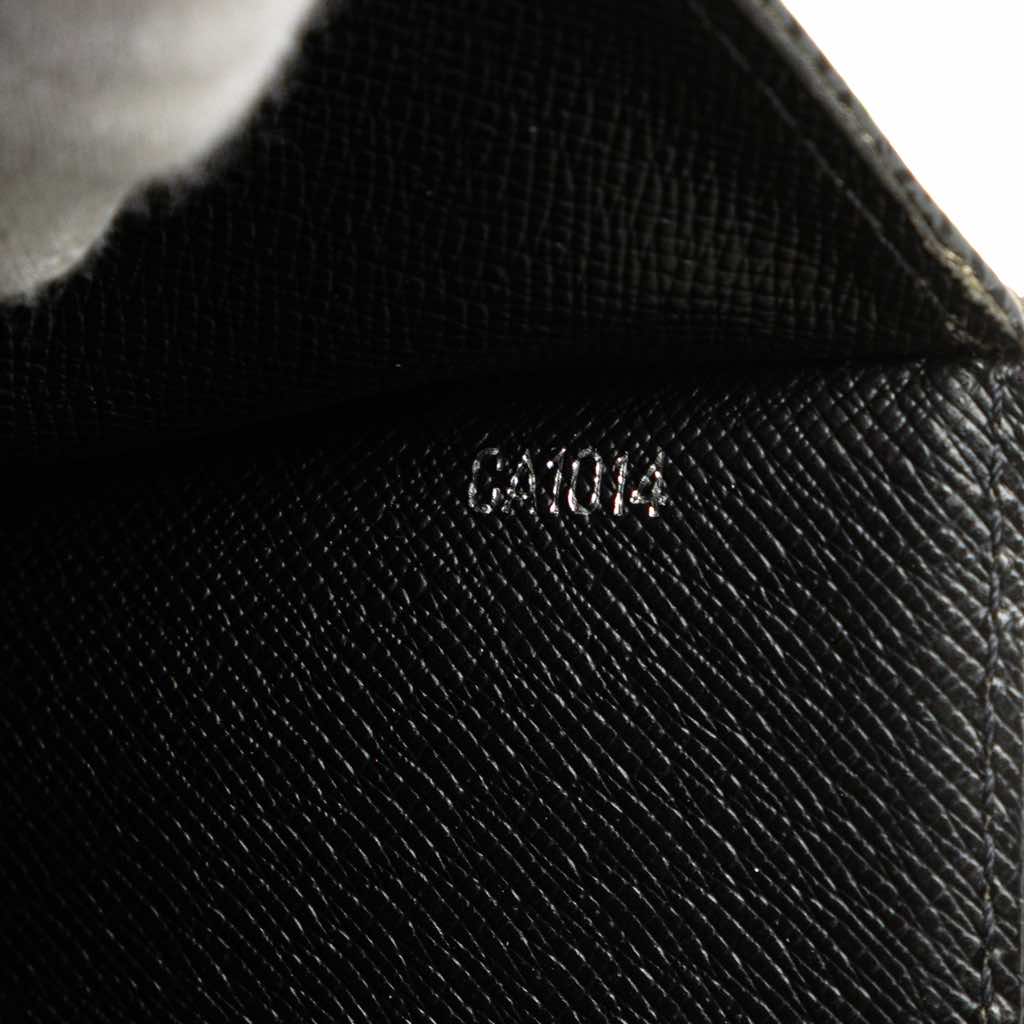 Louis Vuitton Taiga Selenga - Detail 1