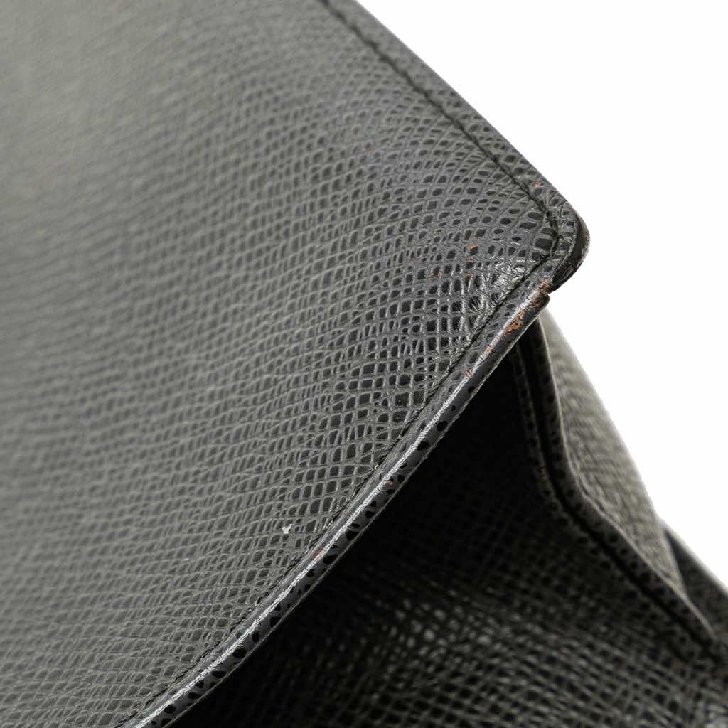 Louis Vuitton Taiga Selenga - Image 11