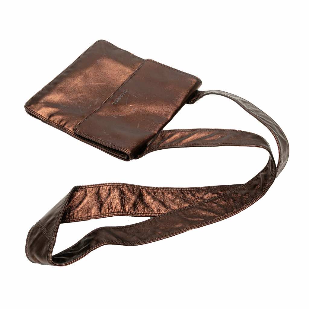 Chanel Metallic Lambskin Flap Crossbody - Image 15