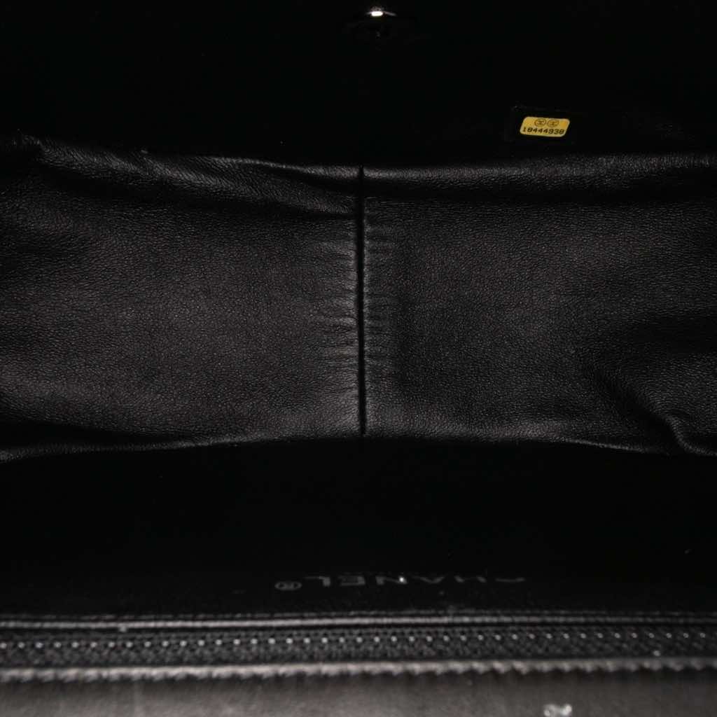 Chanel Bicolor Quilted Lambskin Twist Crescent Flap - 4