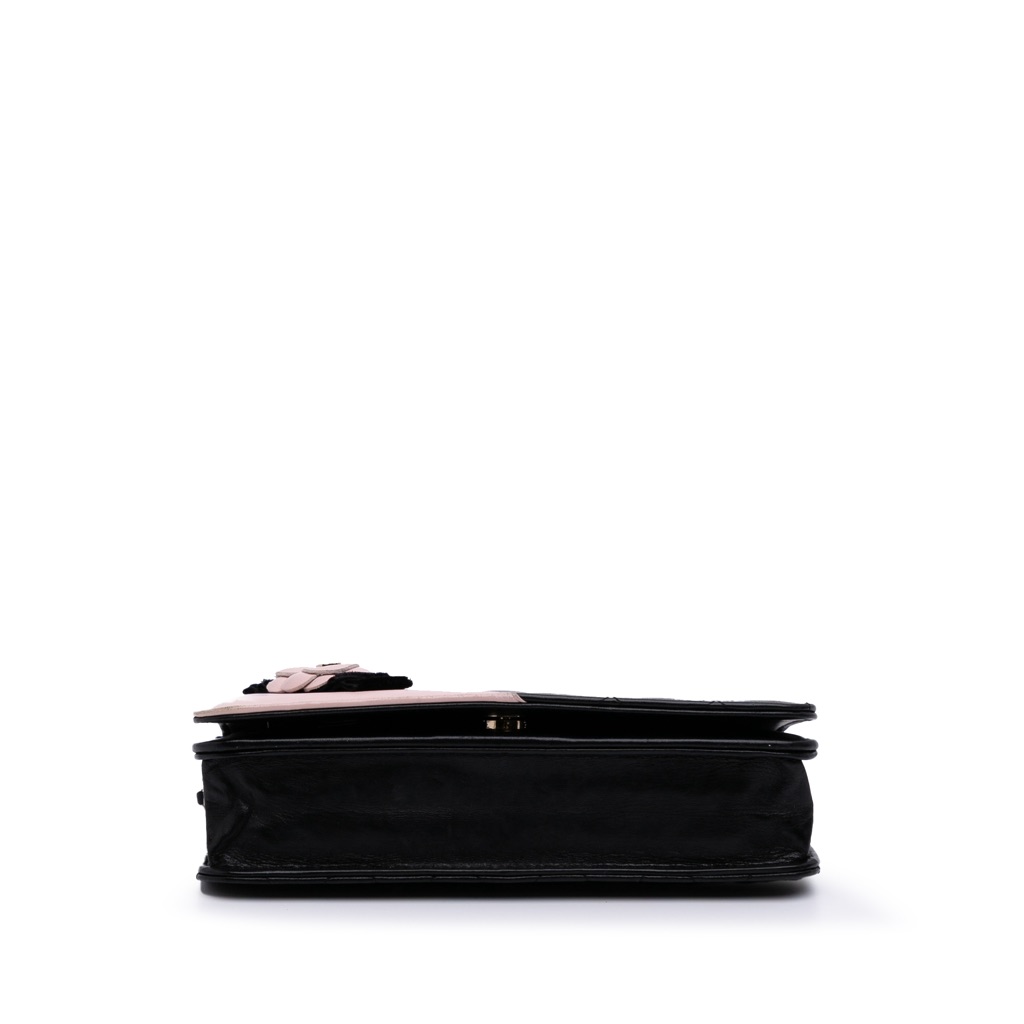 Chanel Bicolor Quilted Lambskin Camellia Wallet on Chain - Image 6
