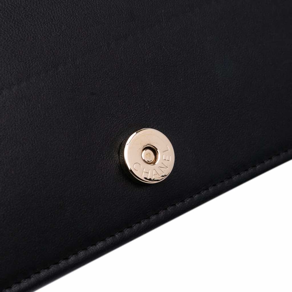 Chanel Bicolor Quilted Lambskin Camellia Wallet on Chain - Image 11