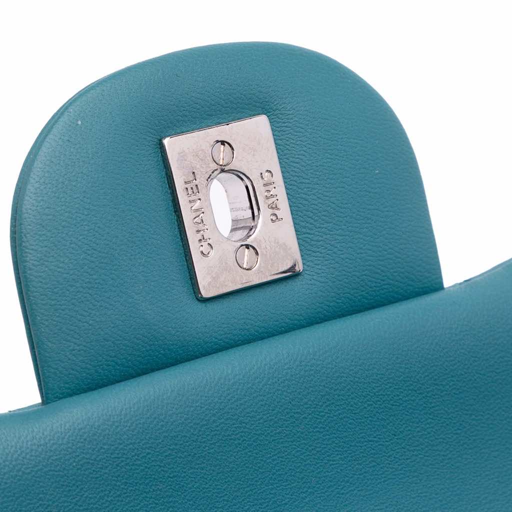 Chanel Jumbo Classic Lambskin Double Flap - Image 13