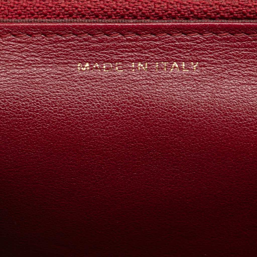 Chanel Quilted Caviar Boy Wallet on Chain - Detail 1