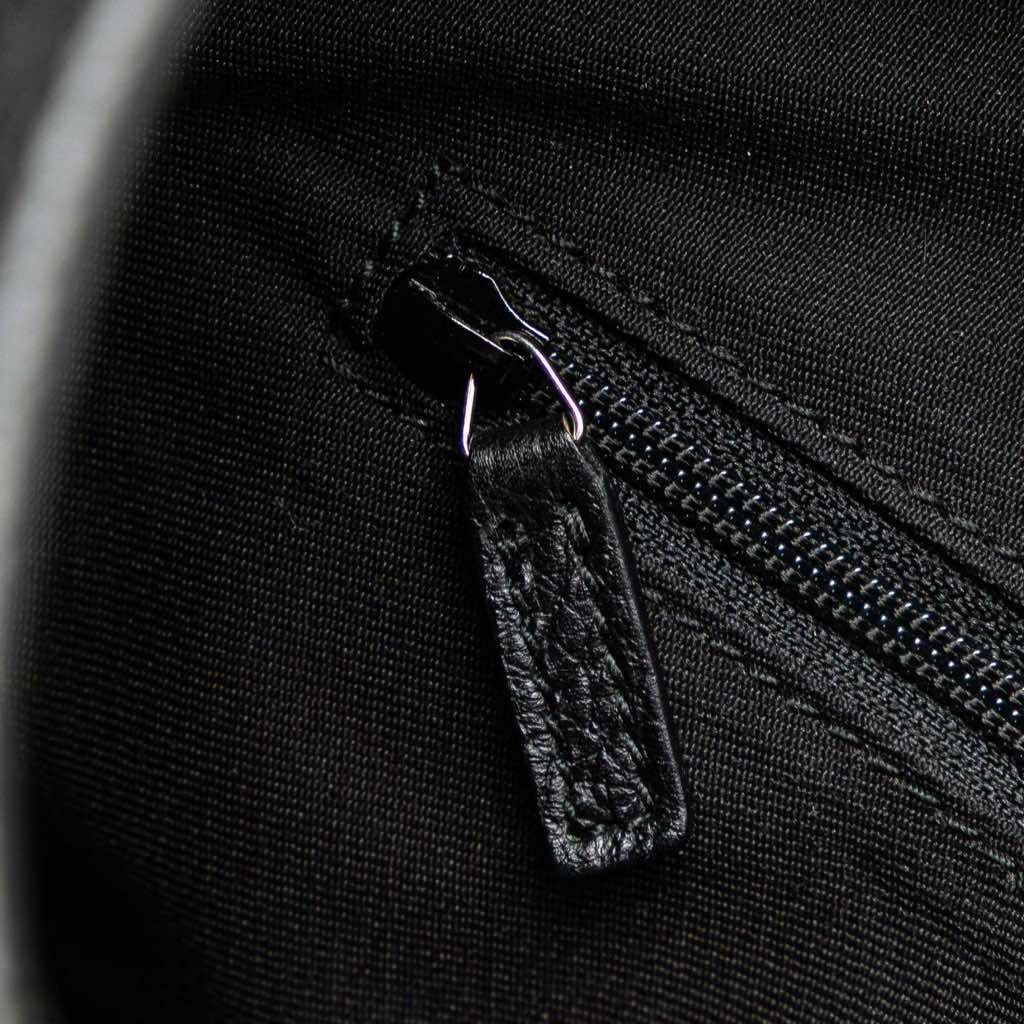 Gucci Pebbled Leather Abbey D Ring Shoulder Bag - Detail 2