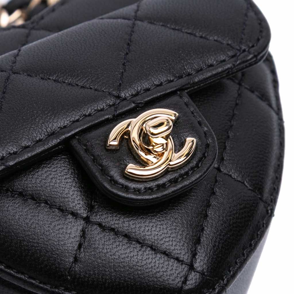 Chanel Lambskin CC in Love Heart Necklace Bag - 5