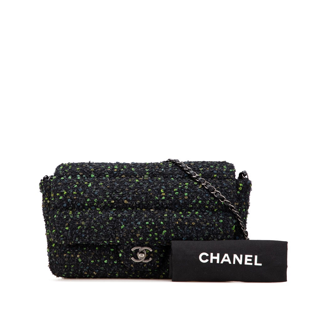 Chanel CC Tweed Flap - Image 15