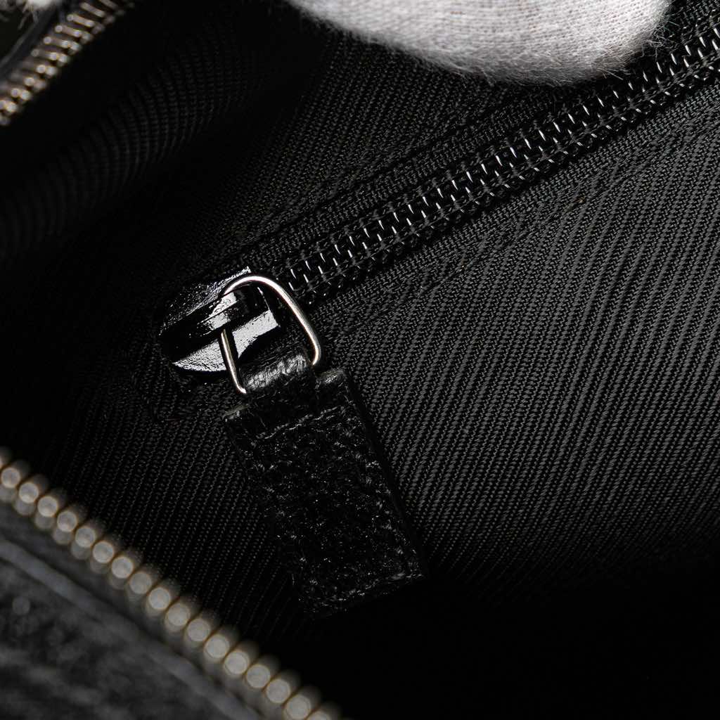 Gucci GG Canvas Crossbody - Detail 2