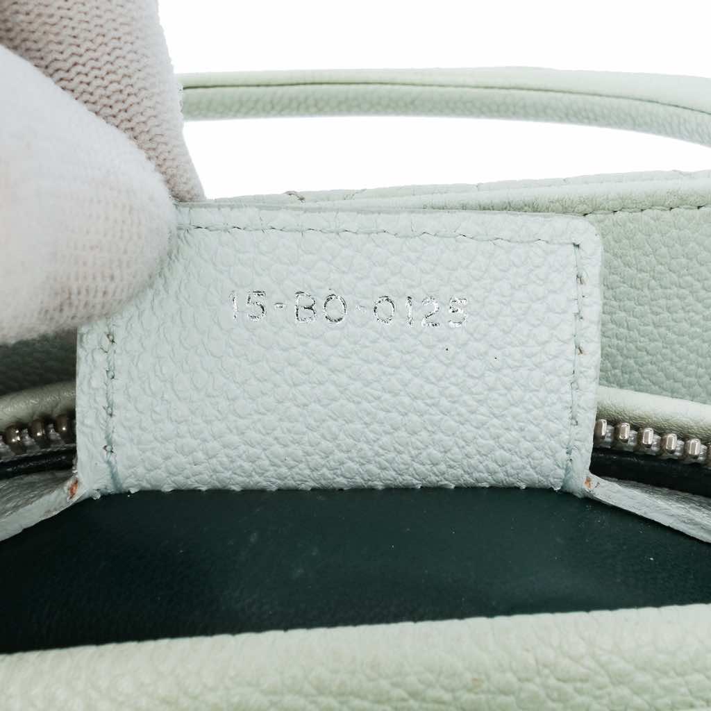 Dior Medium Calfskin Cannage Lady Dior - Detail 1