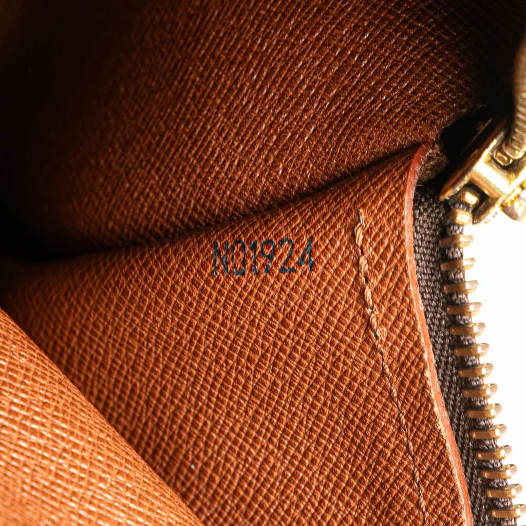 Louis Vuitton Monogram Papillon 30 - Detail 2