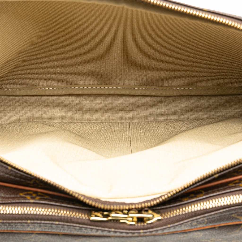 Louis Vuitton Monogram Reporter GM - 4