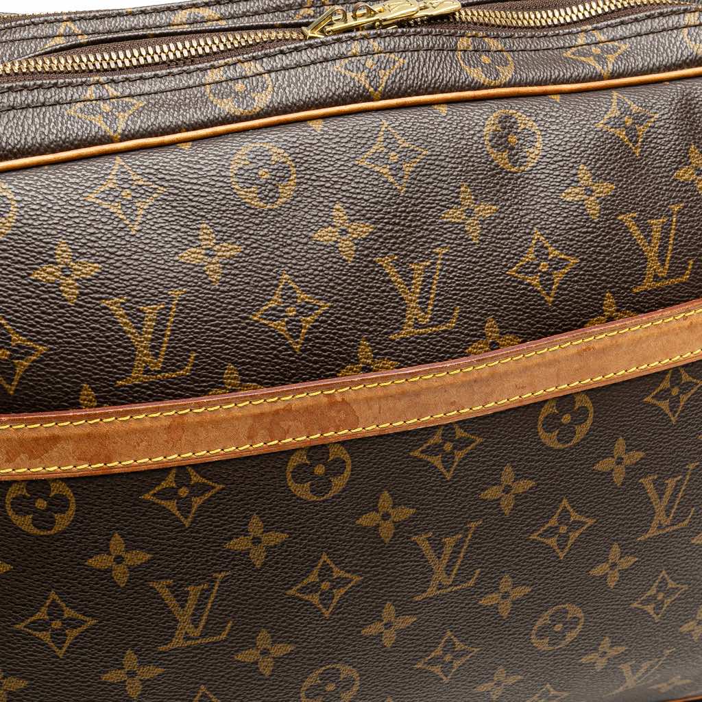 Louis Vuitton Monogram Reporter GM - Image 10