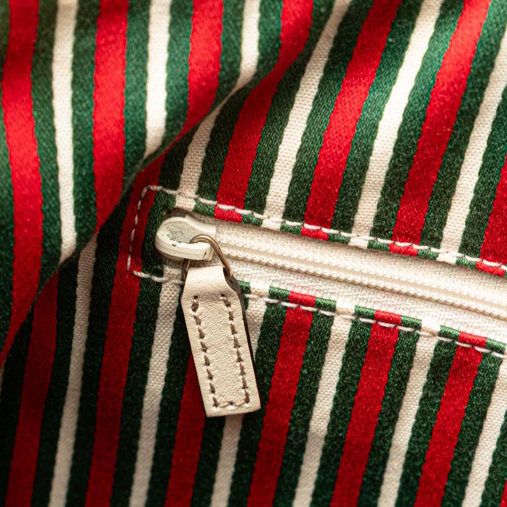 Gucci GG Canvas Britt Tote - Detail 2