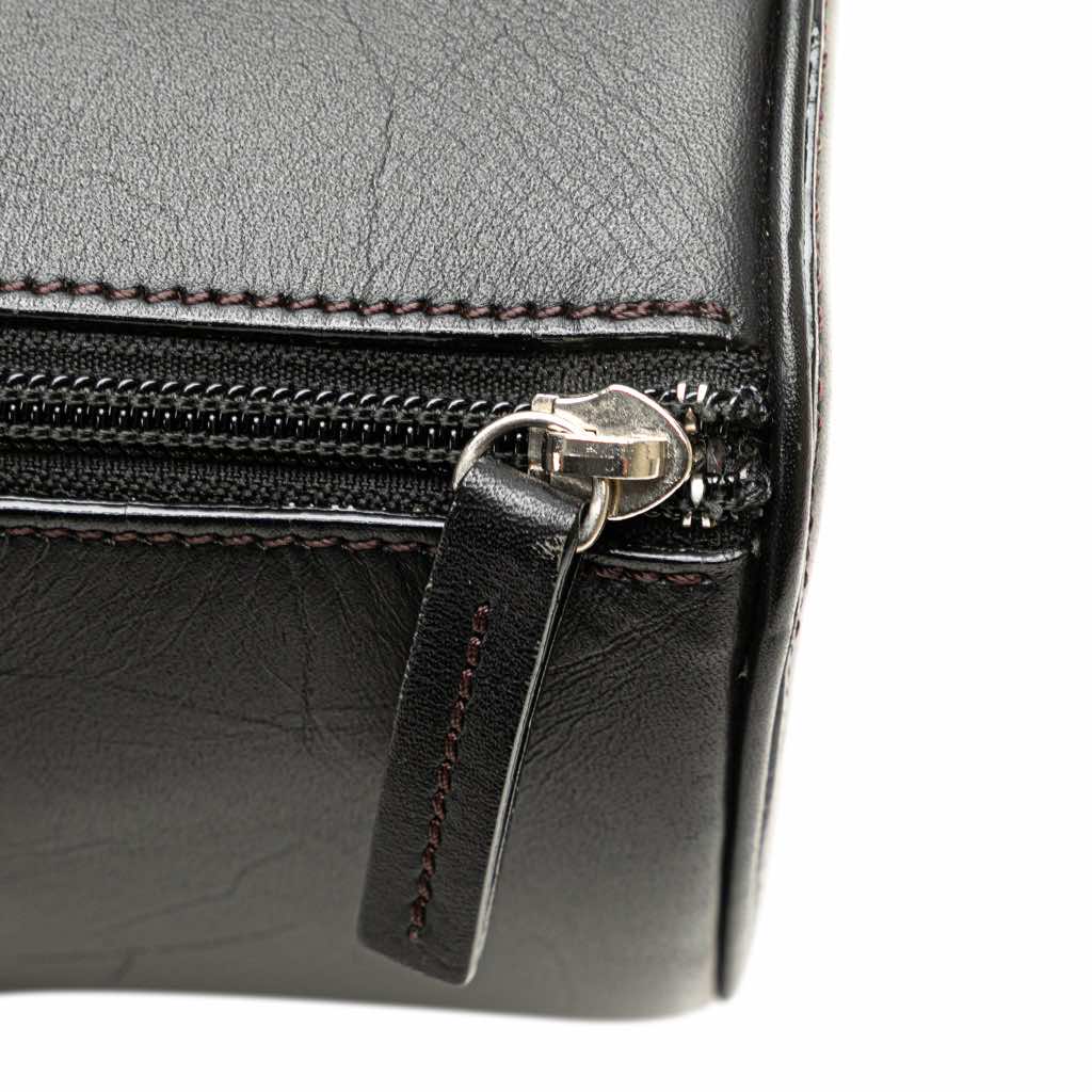 Burberry Leather Boston Bag - Detail 2