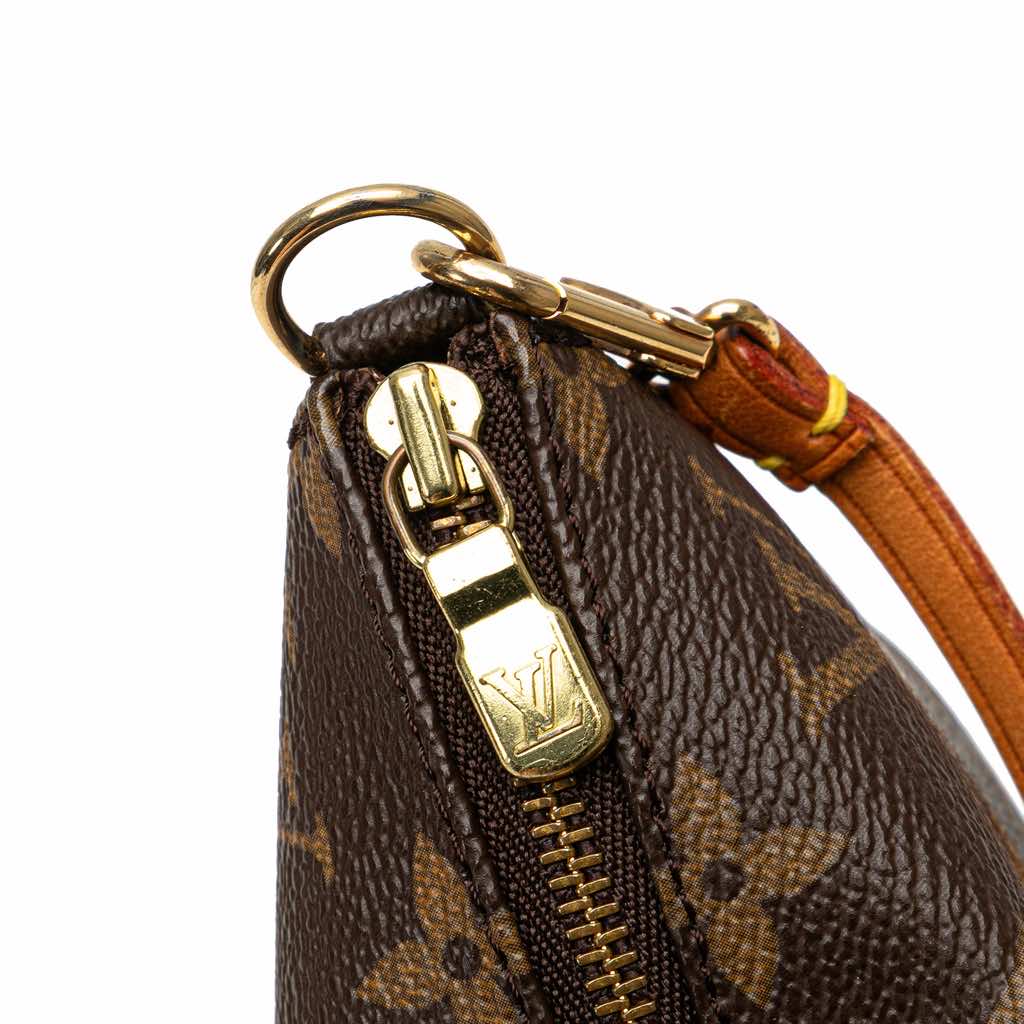 Louis Vuitton Monogram Pochette Accessoires - Detail 2