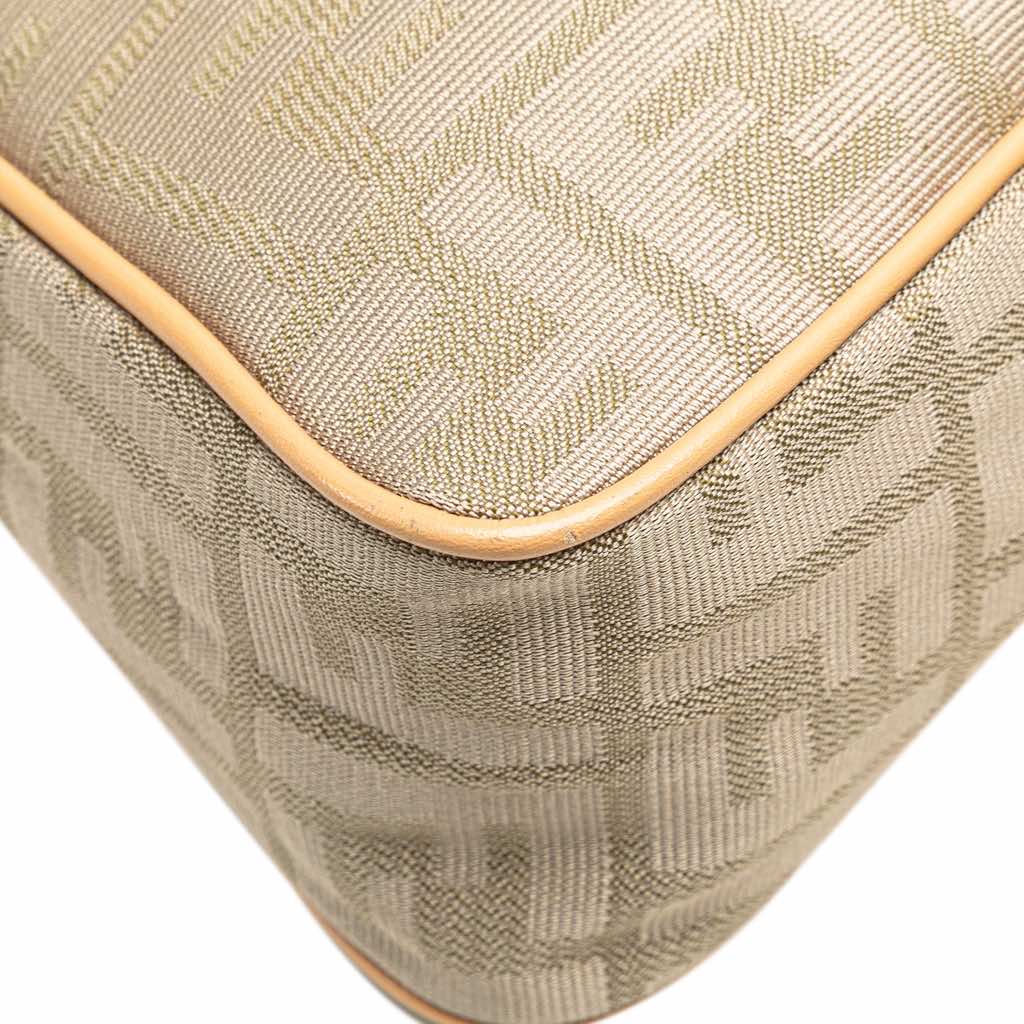 Fendi Zucca Canvas Shoulder Bag - Detail 2