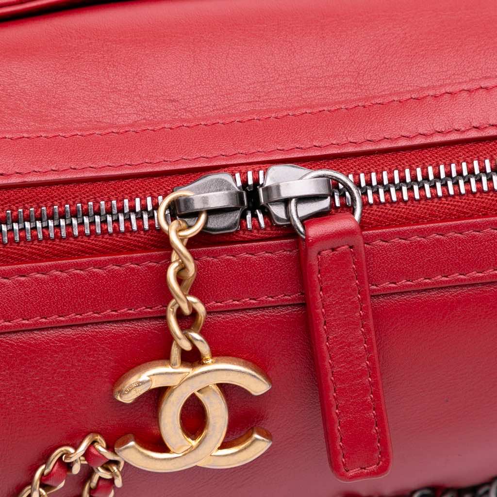 Chanel Calfskin Signature Chain 20s Bowling Bag - Image 10