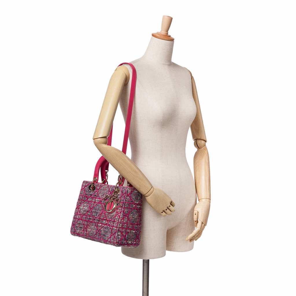 Dior Medium Tweed Macrocannage Lady Dior - Image 11