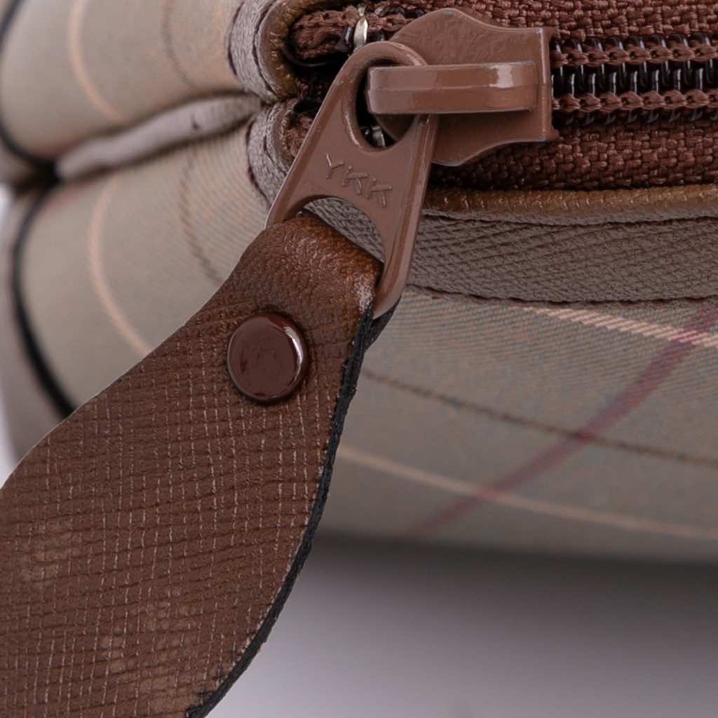 Burberry Vintage Check Canvas Clutch - Detail 2