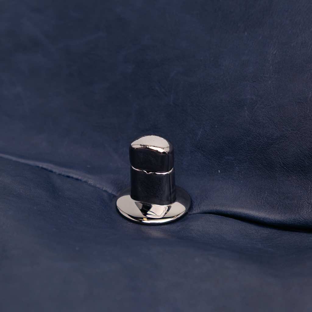 Chanel Large Quilted Calfskin Natural Beauty Split Pocket Flap - Image 10