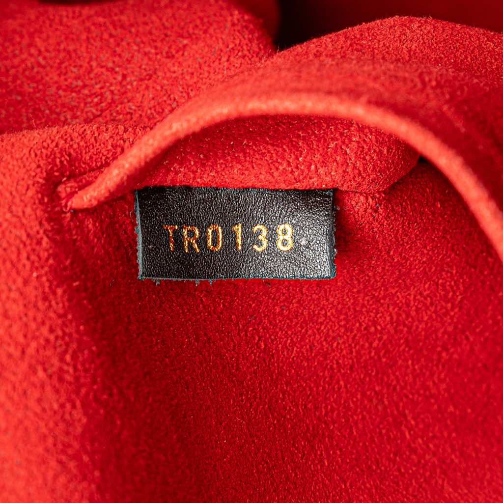 Louis Vuitton Monogram Tuileries - Side view