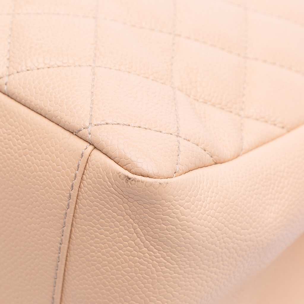 Chanel Caviar Grand Shopping Tote - Detail 2