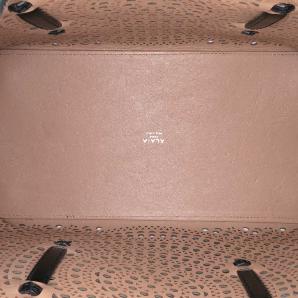 Alaïa Vienne Calfskin Laser Cut Mina 32 - 5