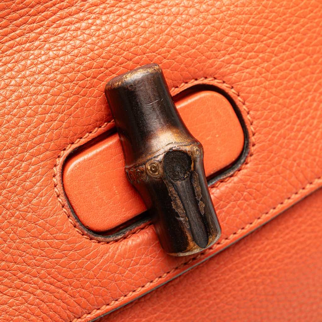 Gucci Small Leather Bamboo Daily Satchel - Image 11