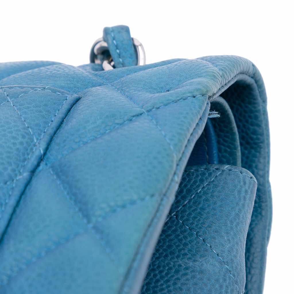 Chanel Jumbo Classic Caviar Double Flap - Image 12