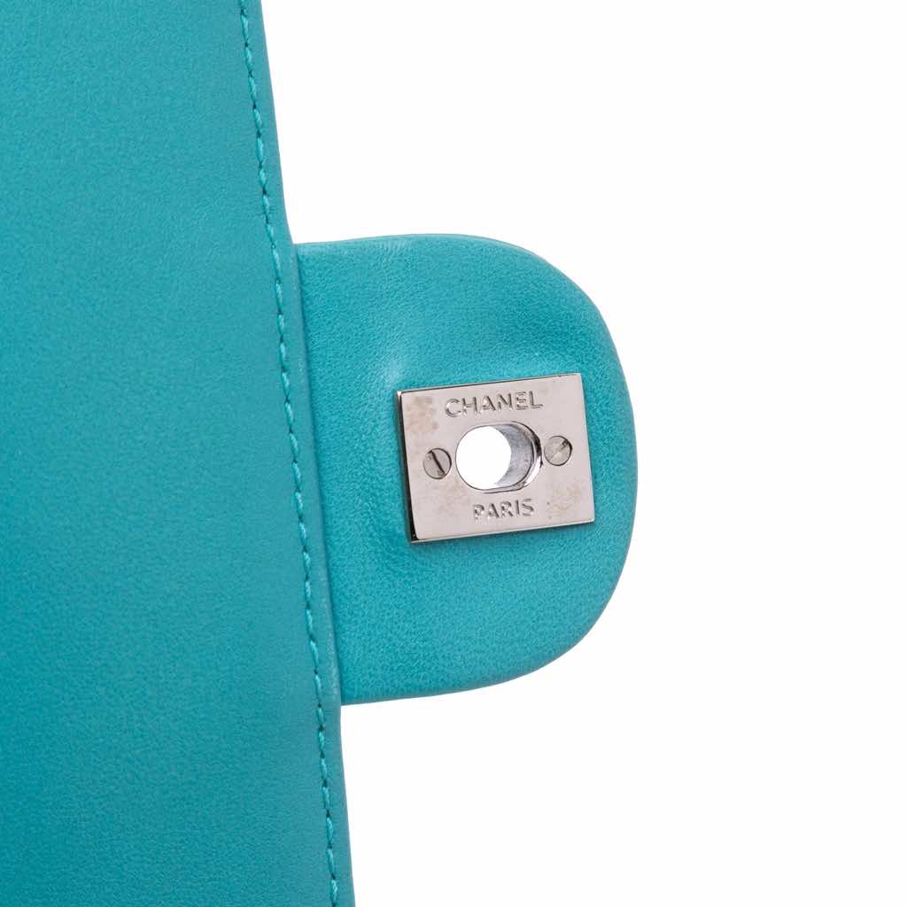 Chanel CC Quilted Calfskin Double Flap - Image 10