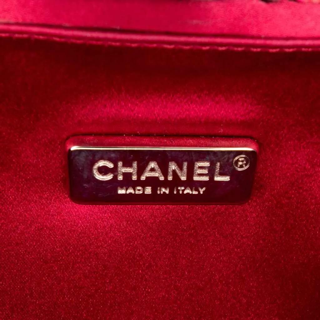 Chanel Quilted Satin Chain Around Clutch Red Good - Box View