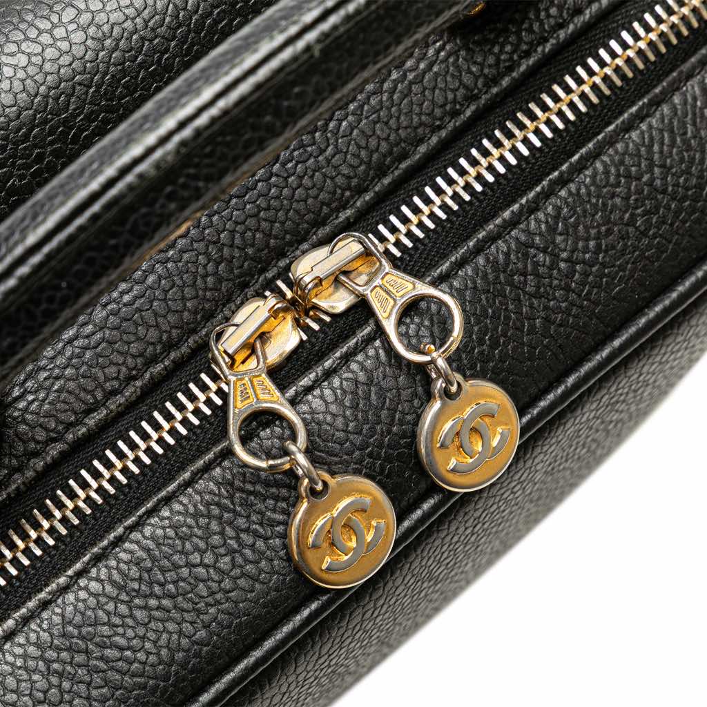 Chanel CC Caviar Vanity Case - Image 16