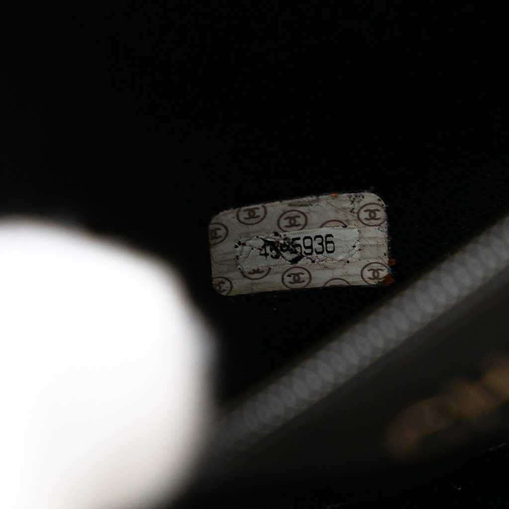 Chanel CC Caviar Vanity Case - Image 10