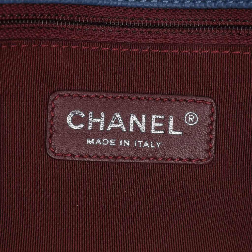 Chanel Medium Caviar French Riviera Flap - Image 11