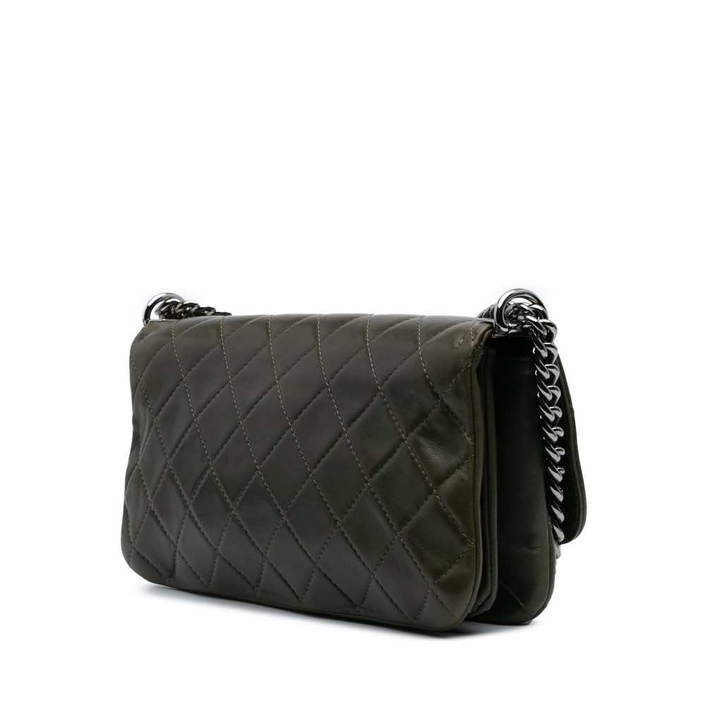 Chanel Quilted Lambskin Soft Boy Flap - 2