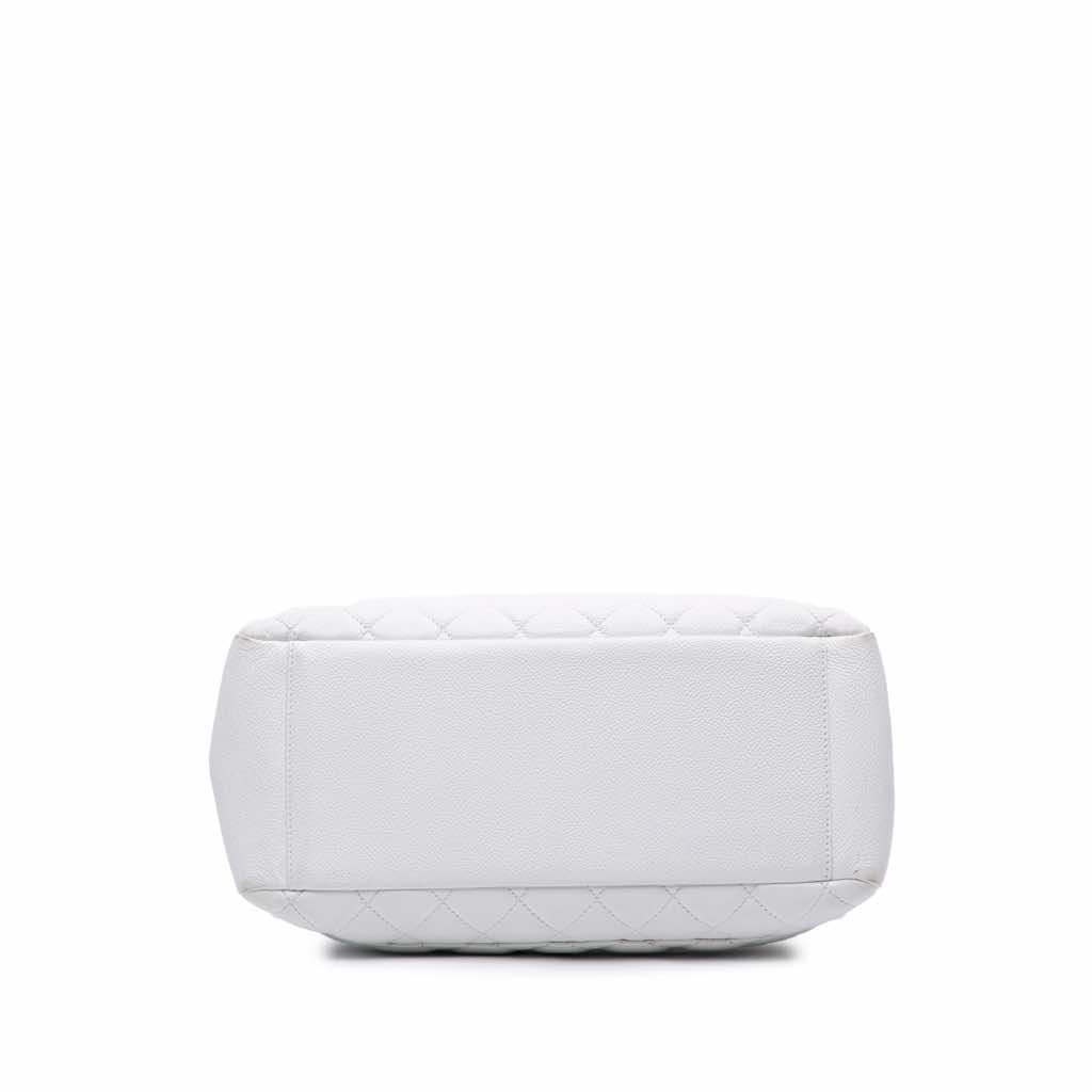 Chanel Caviar Grand Shopping Tote - Image 6