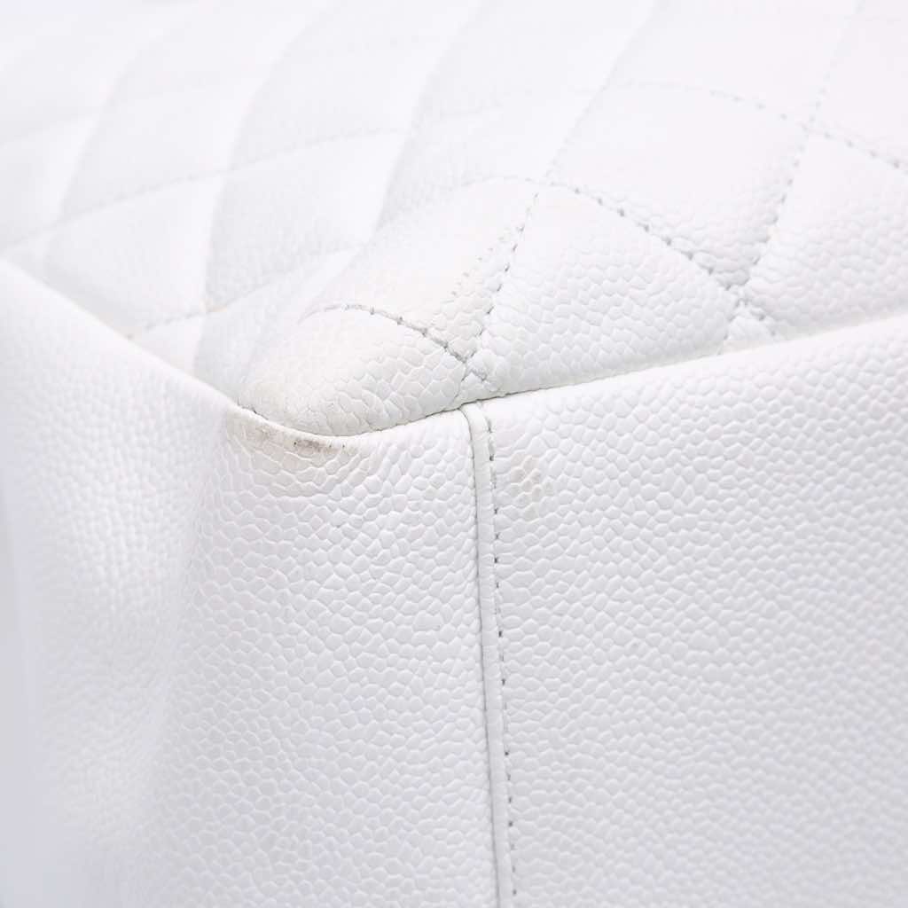 Chanel Caviar Grand Shopping Tote - Image 10