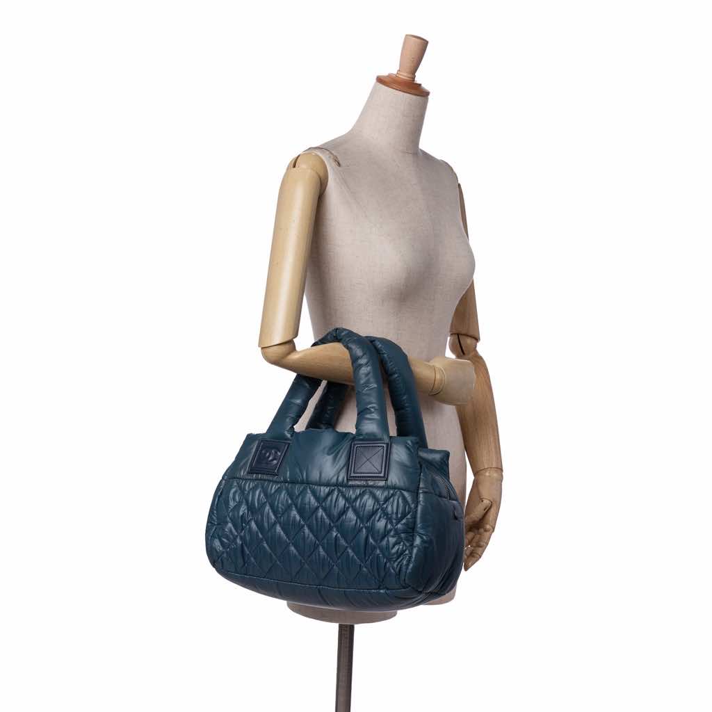 Chanel Small Quilted Nylon Coco Cocoon Tote - Image 12