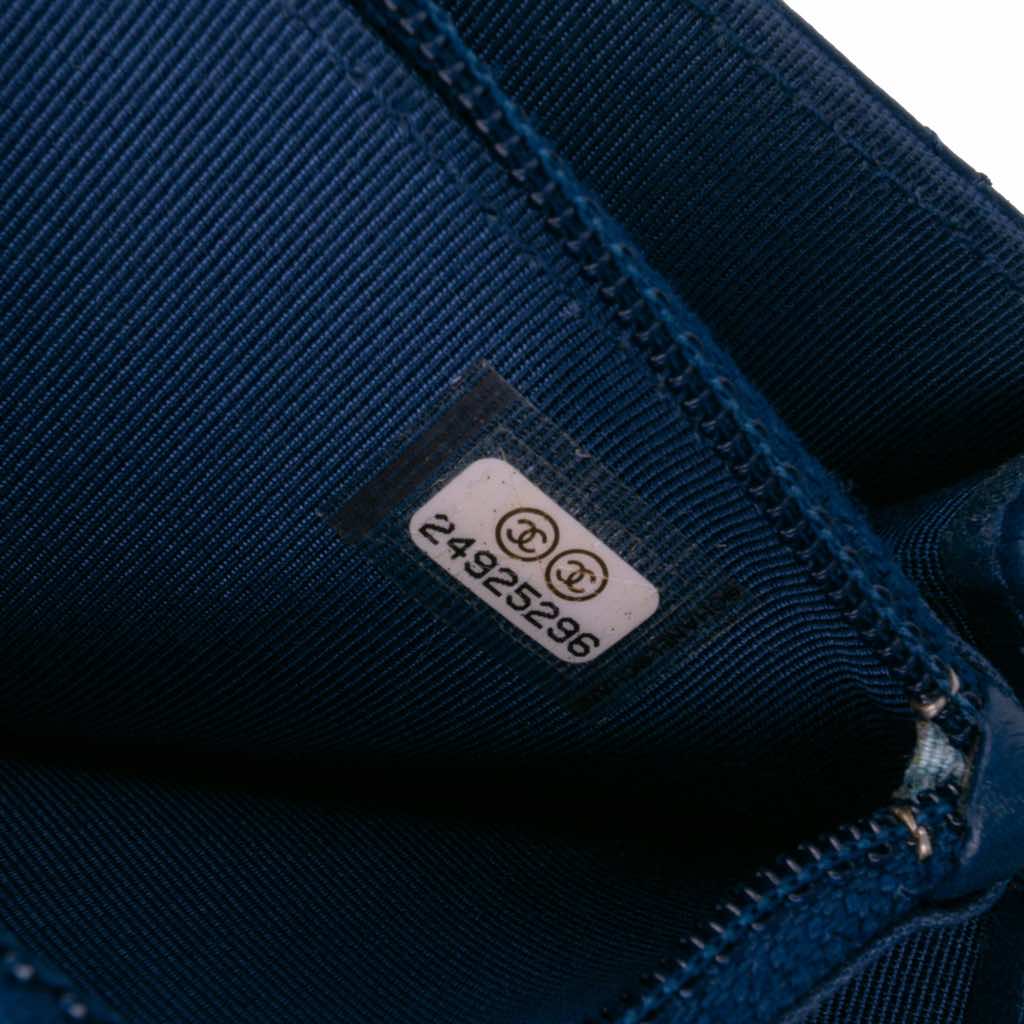 Chanel Quilted Lambskin Square Wallet on Chain - Detail 1