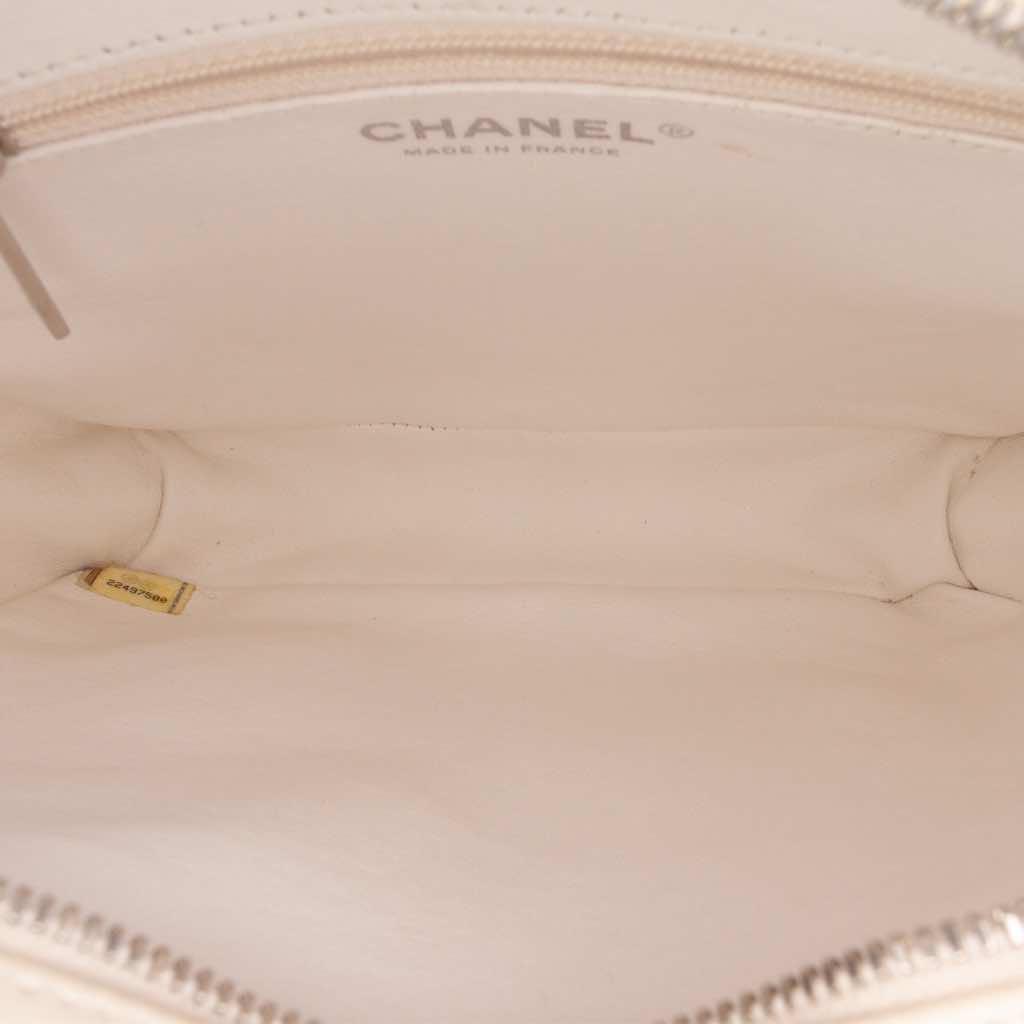 Chanel Small Tweed and Resin Zipped Shopping Bag - 4