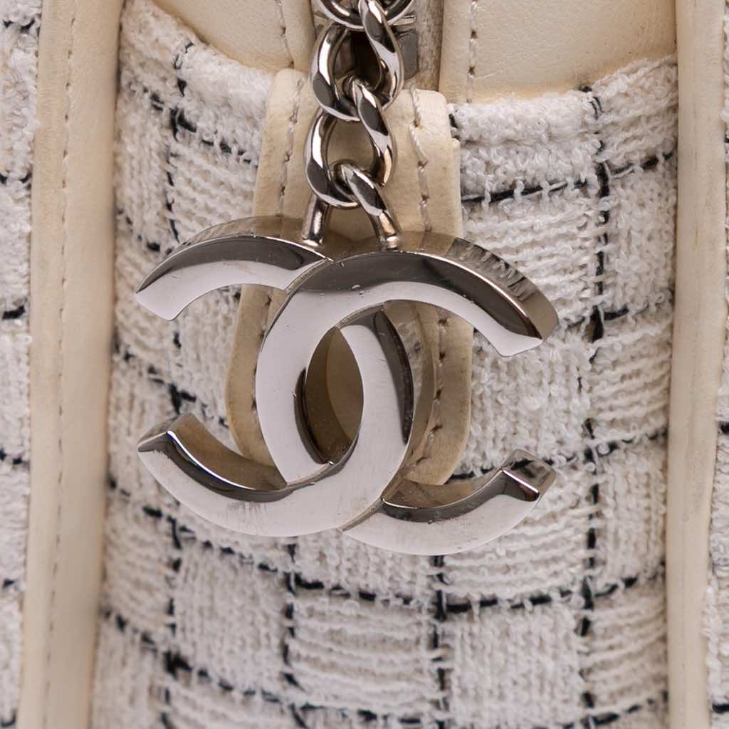 Chanel Small Tweed and Resin Zipped Shopping Bag - Side view