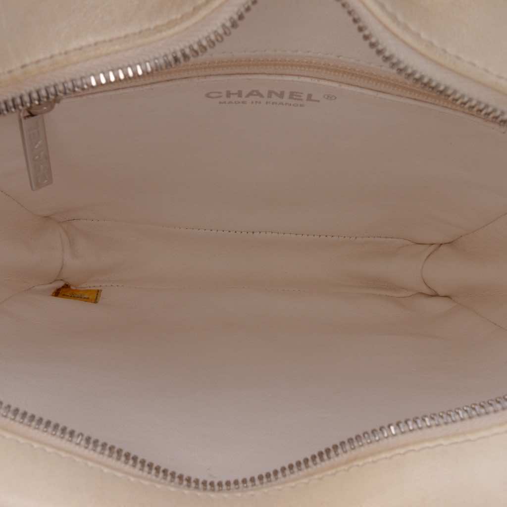 Chanel Small Tweed and Resin Zipped Shopping Bag - 4