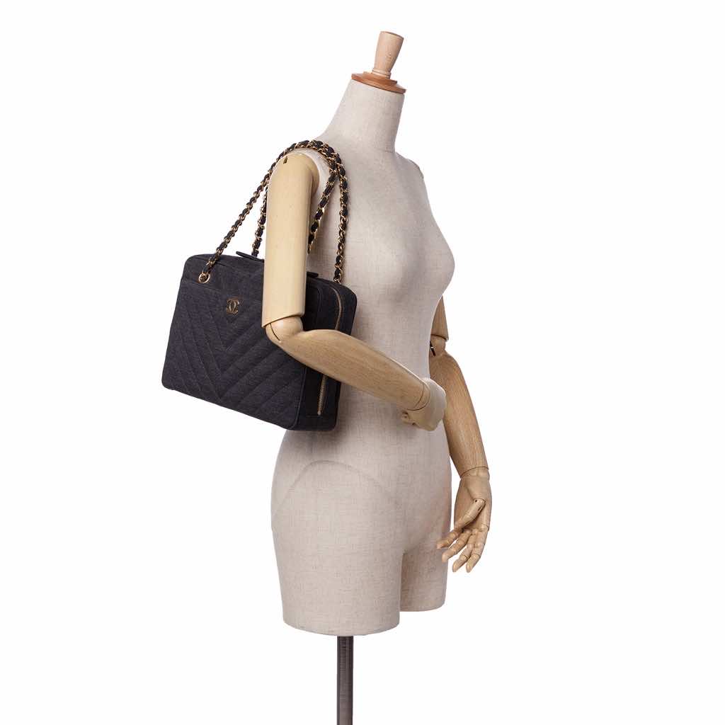 Chanel CC Chevron Jersey Camera Bag - Image 11