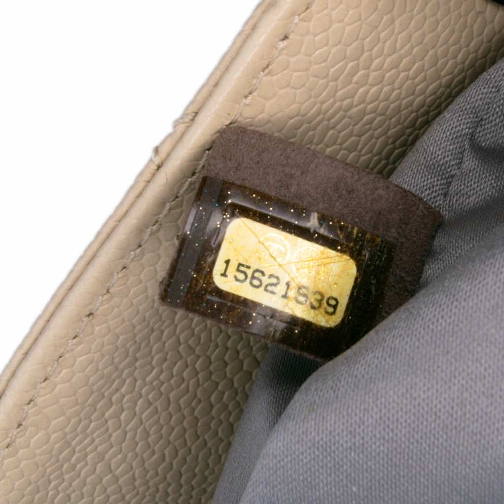 Chanel Caviar Grand Shopping Tote - Detail 1