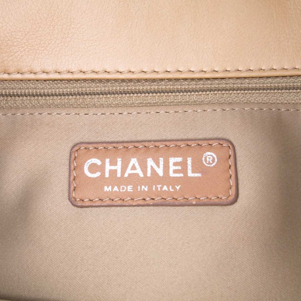 Chanel Quilted Lambskin Ultimate Stitch Flap - 5