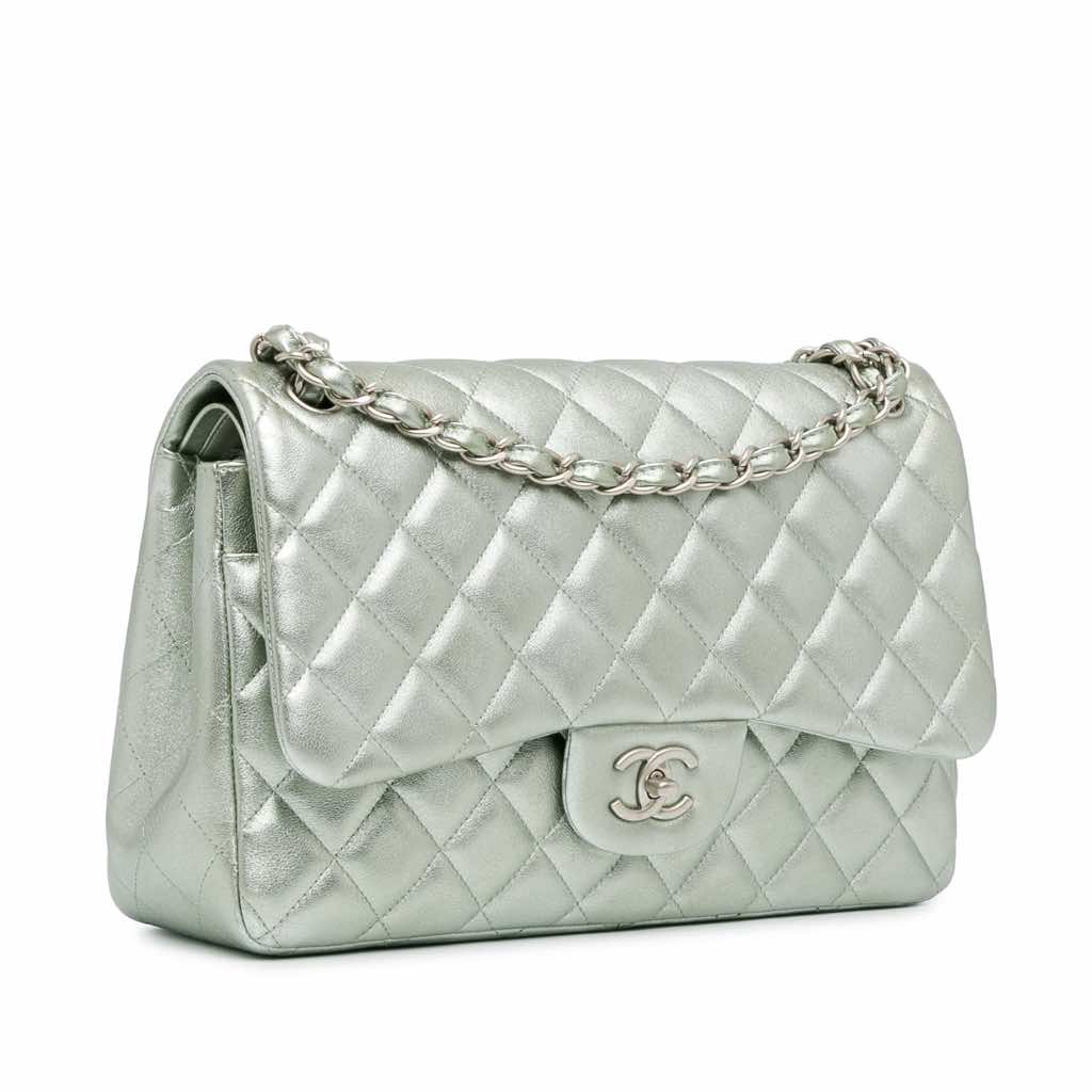 Chanel Jumbo Classic Lambskin Double Flap - 2