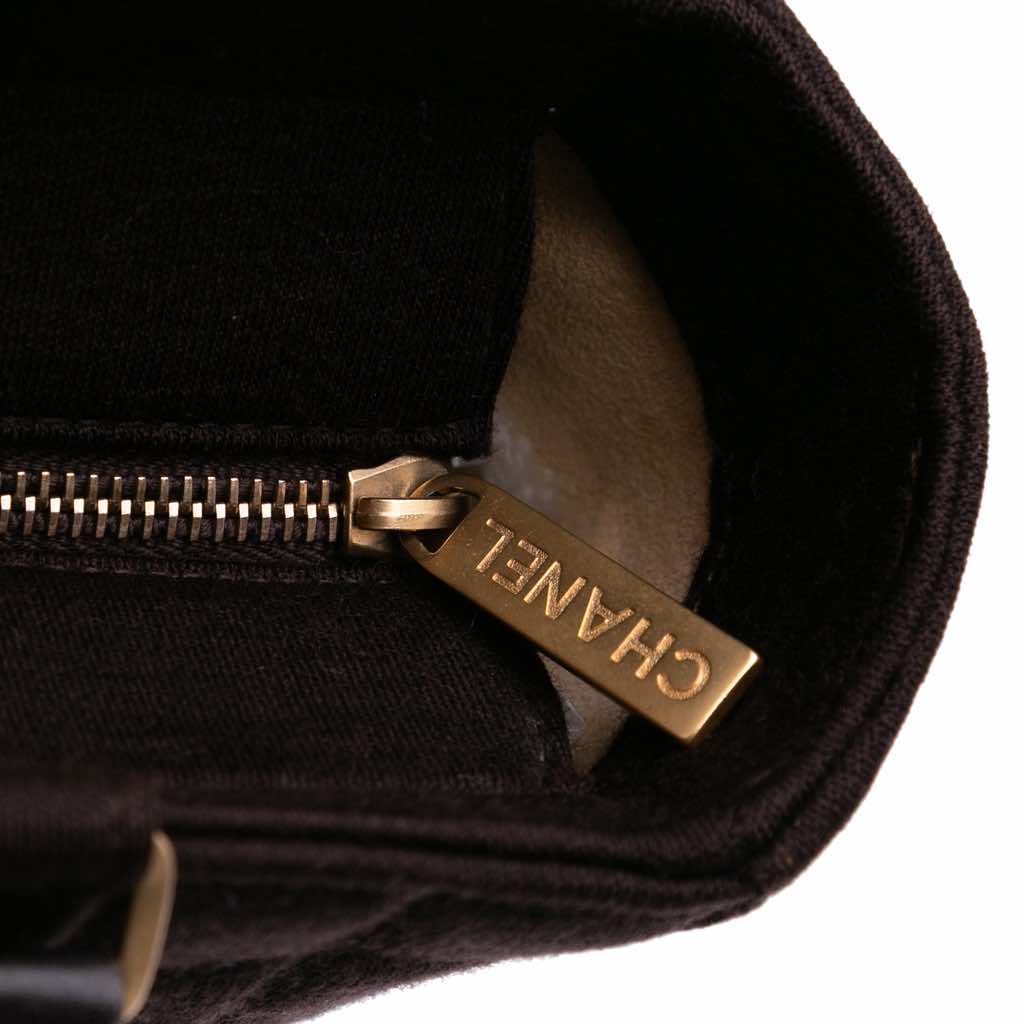 Chanel CC Chocolate Bar Jersey Tote - Image 10