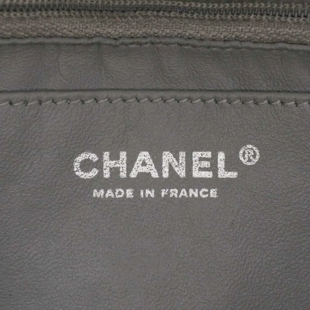Chanel Embroidered Lambskin Camellia Follies Flap Grey Leather Very good - Box View