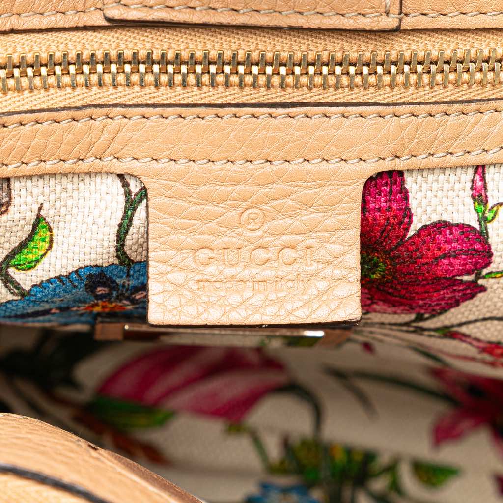 Gucci Medium Calfskin Bamboo Shopper Satchel - Detail 1