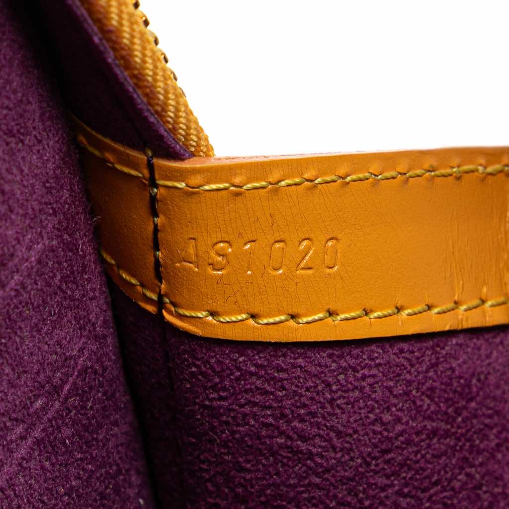 Louis Vuitton Epi Lussac - Detail 1